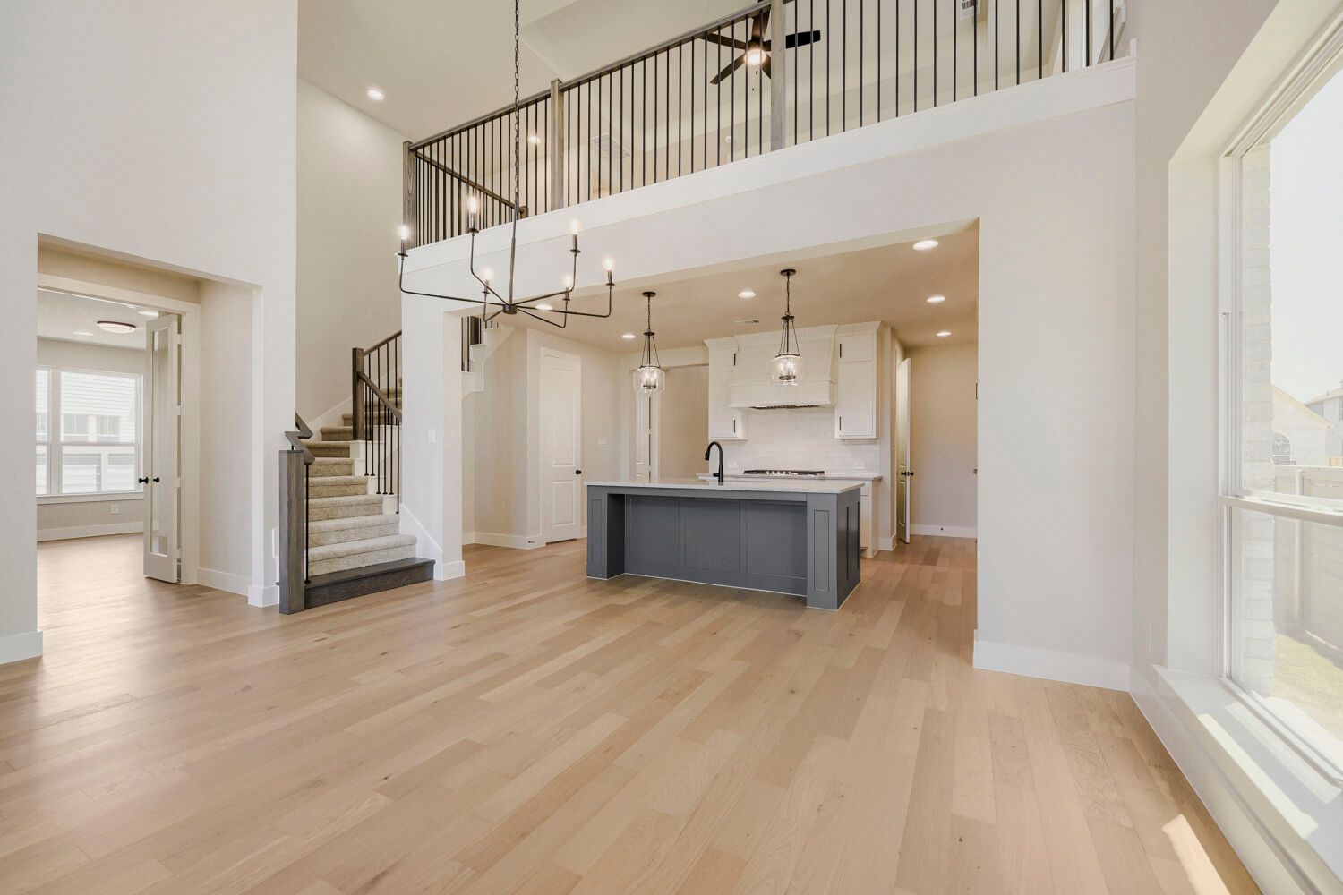 9912 Oak Glade - Dining Area