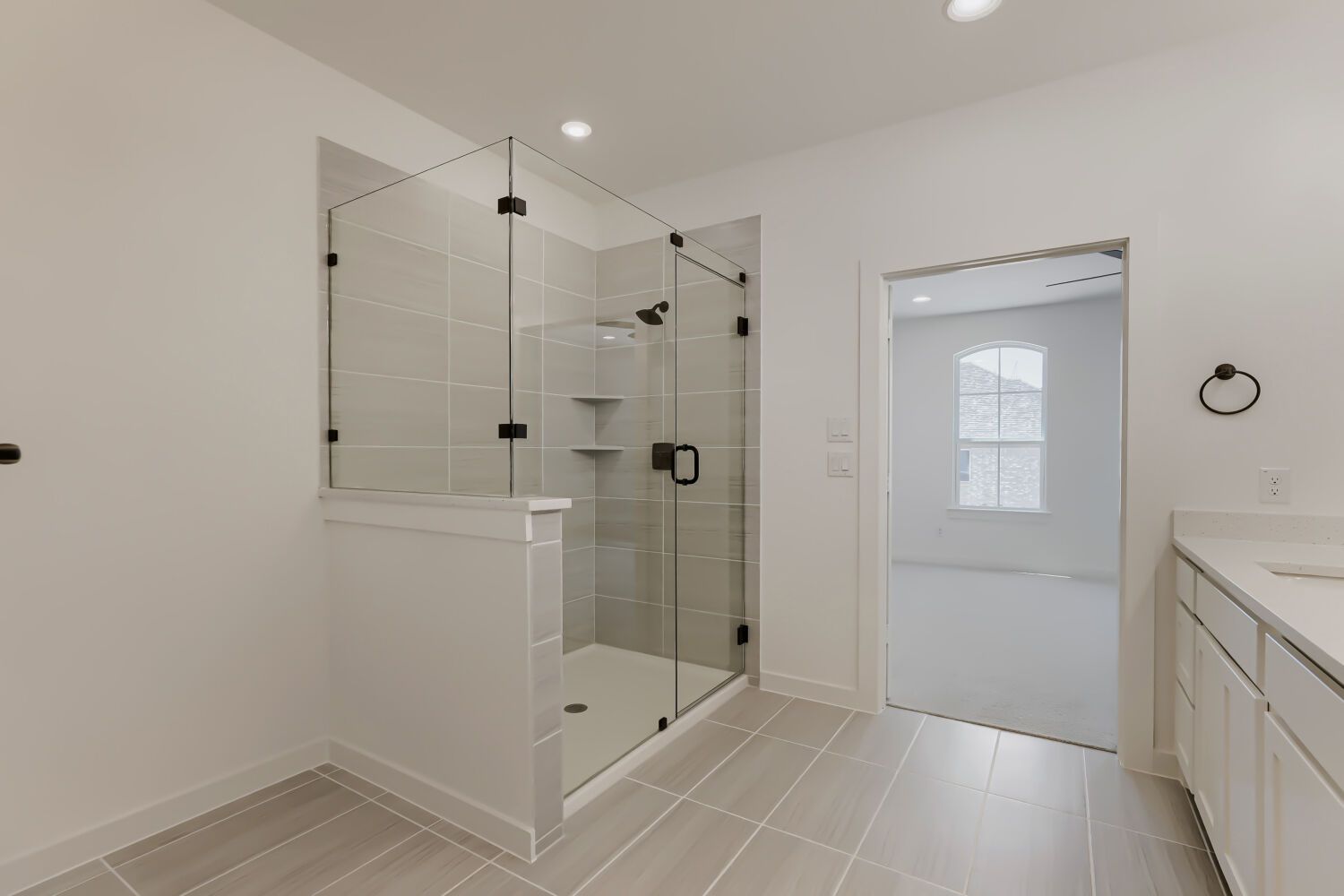 3129 Sir Judge - Primary Bathroom
