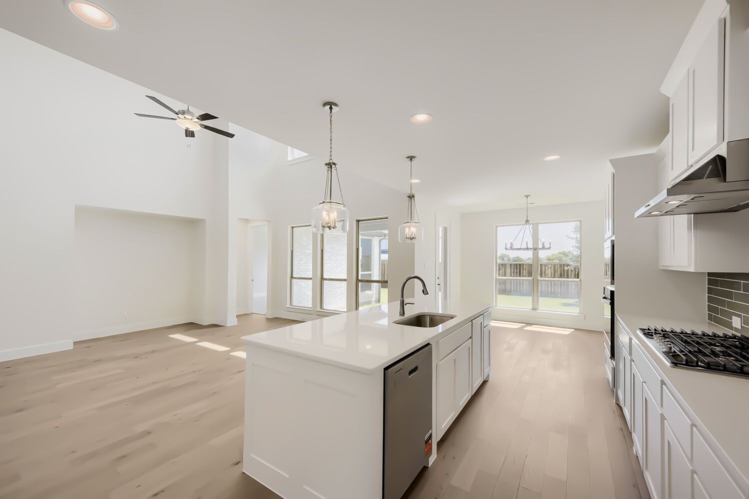 11528 Hardwick - Kitchen
