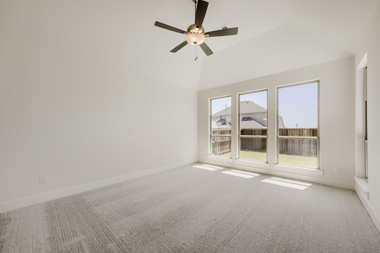 11528 Hardwick - Primary Bedroom