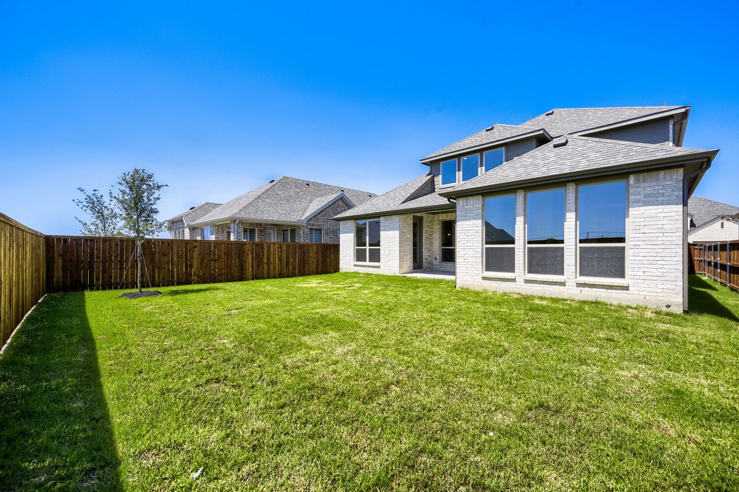11528 Hardwick - Rear Exterior