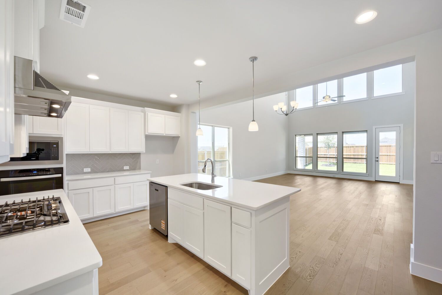 11529 Hardwick - Kitchen