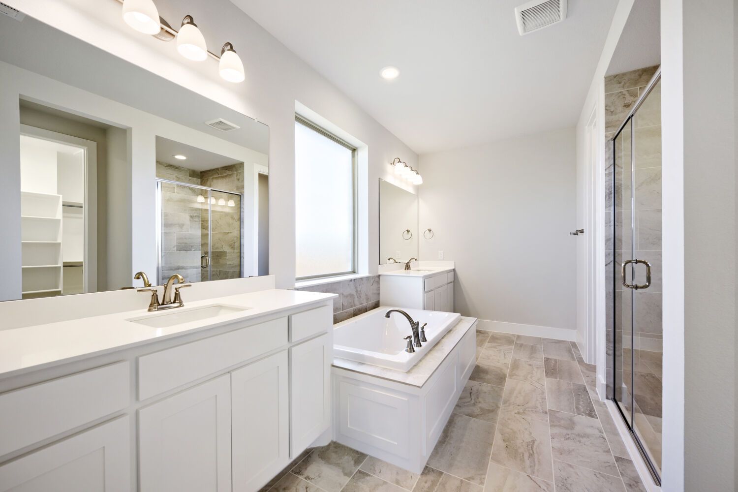 11529 Hardwick - Primary Bathroom