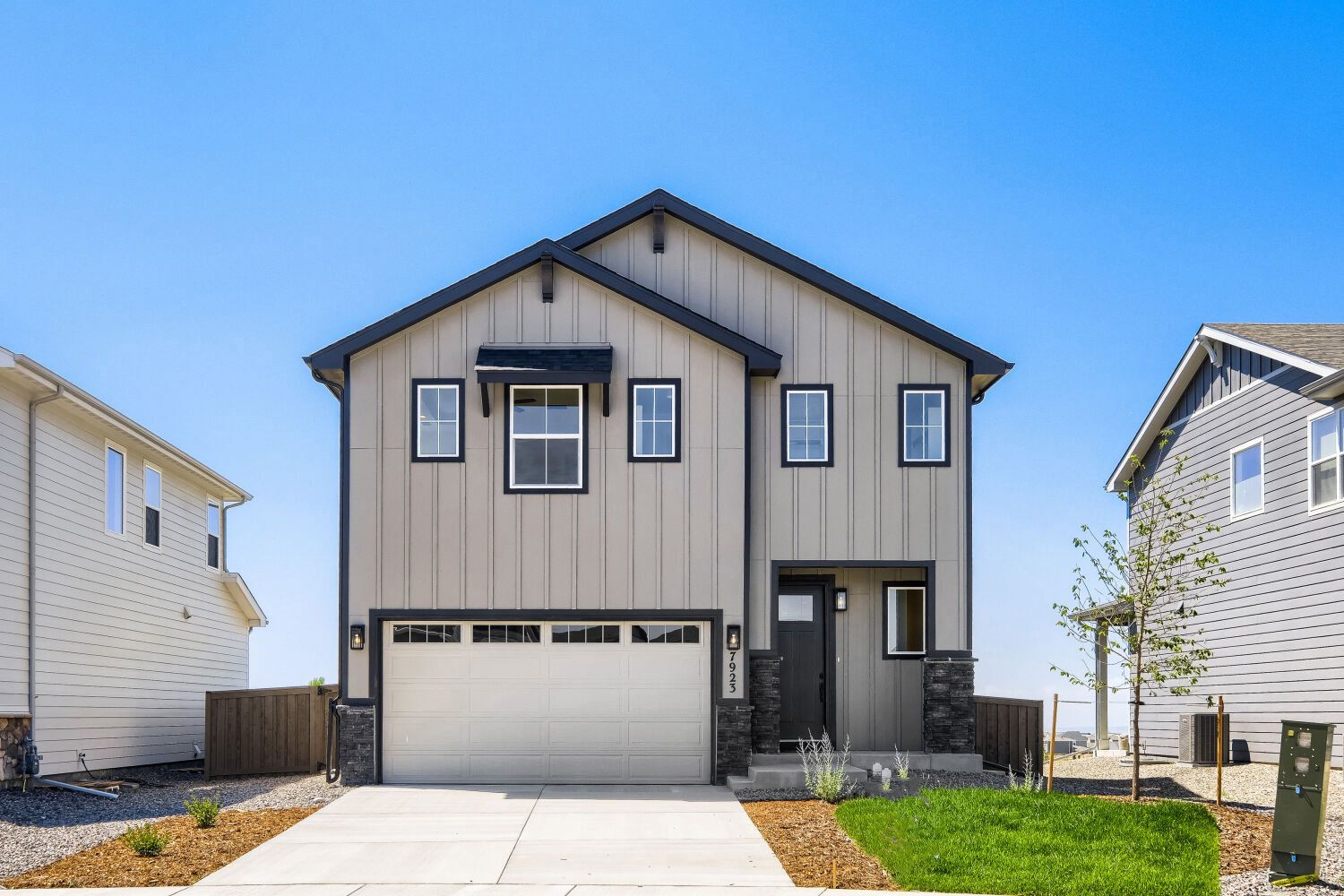 7923 Polson - Front Exterior
