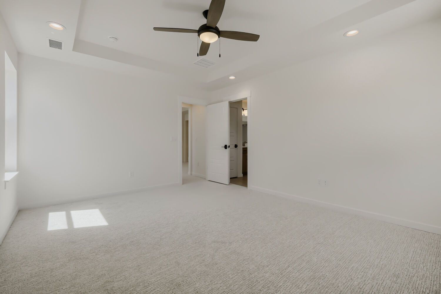 7923 Polson - Primary Bedroom