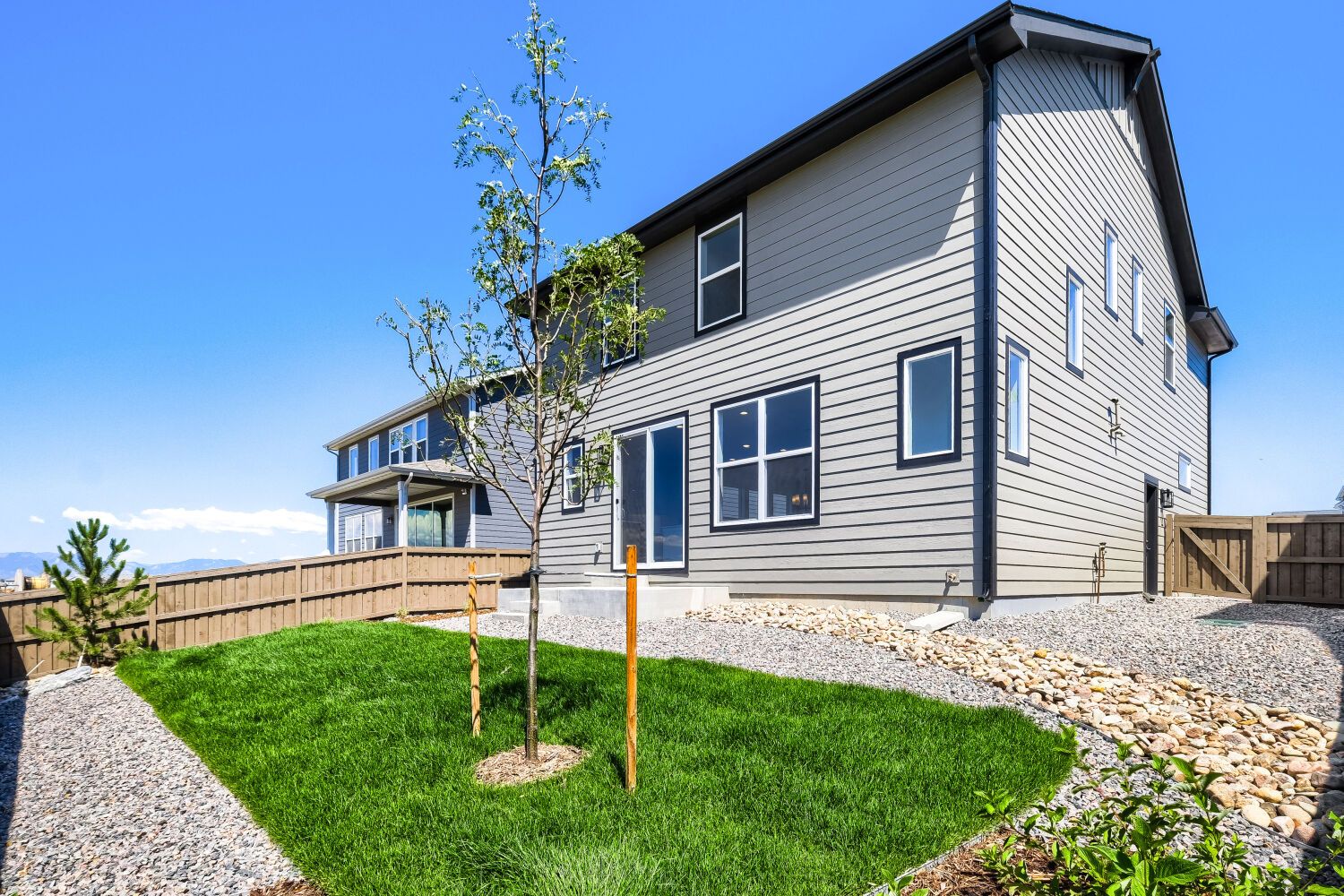 7923 Polson - Rear Exterior