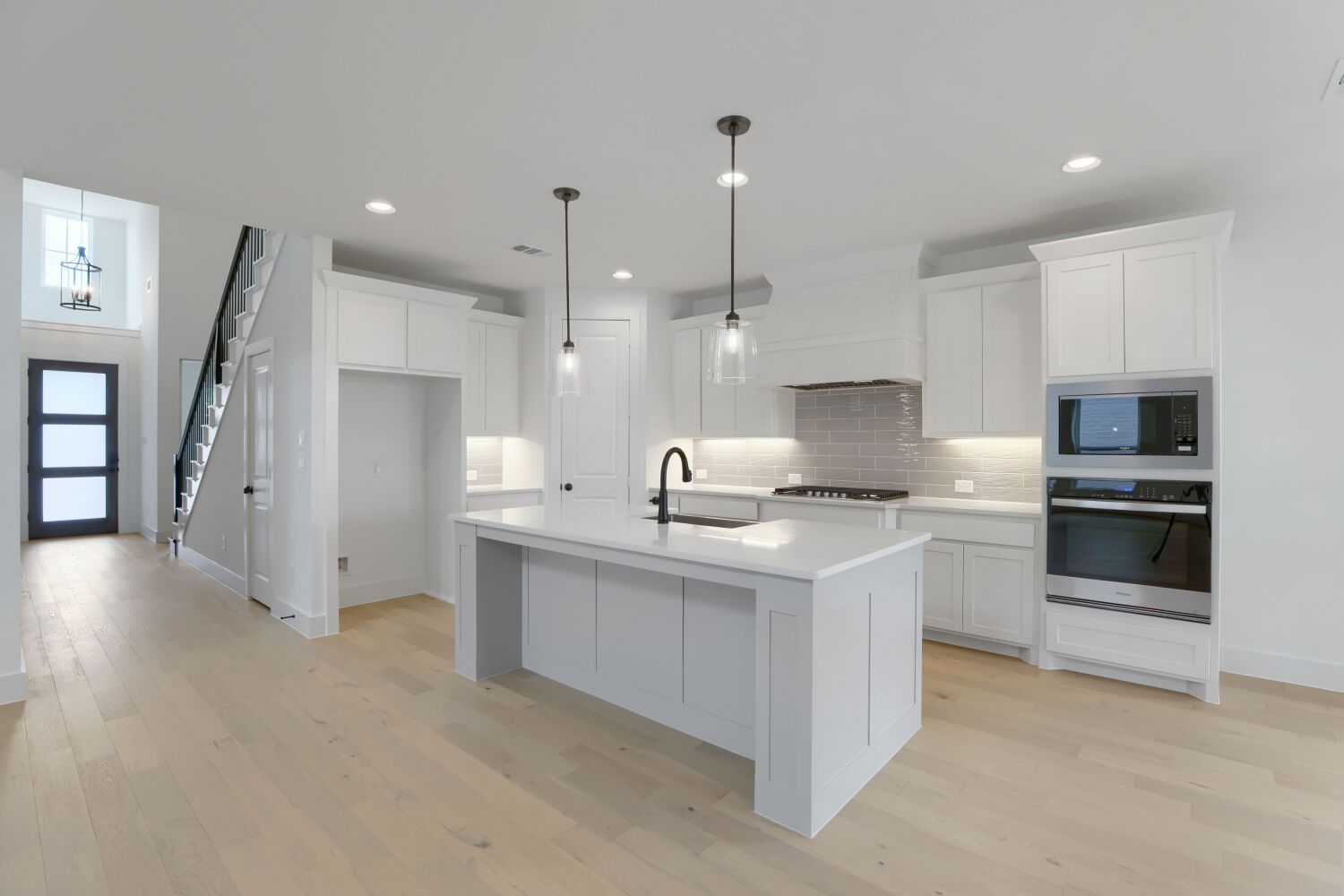 1608 Ramble - Kitchen