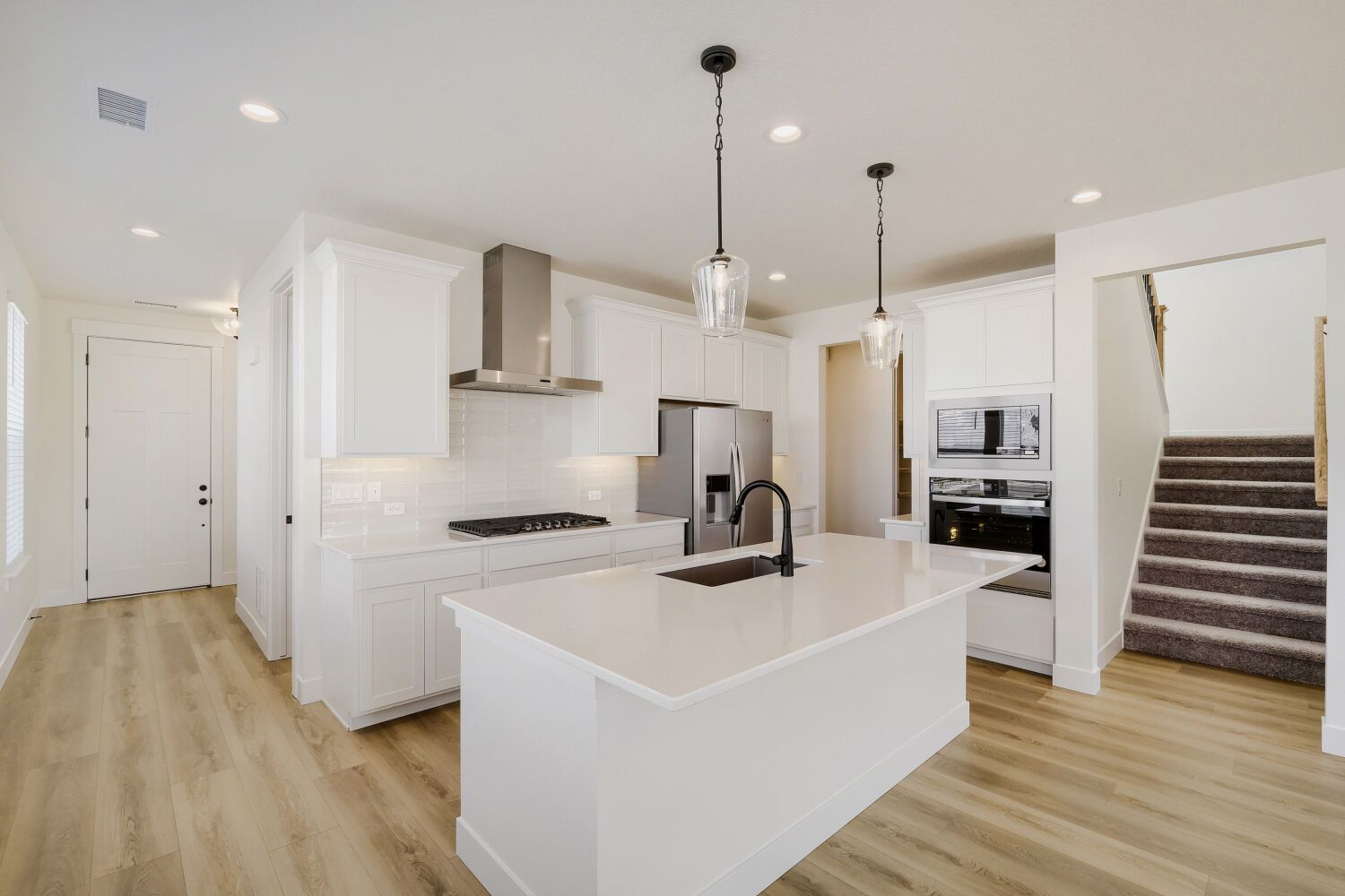 7927 School House - Kitchen