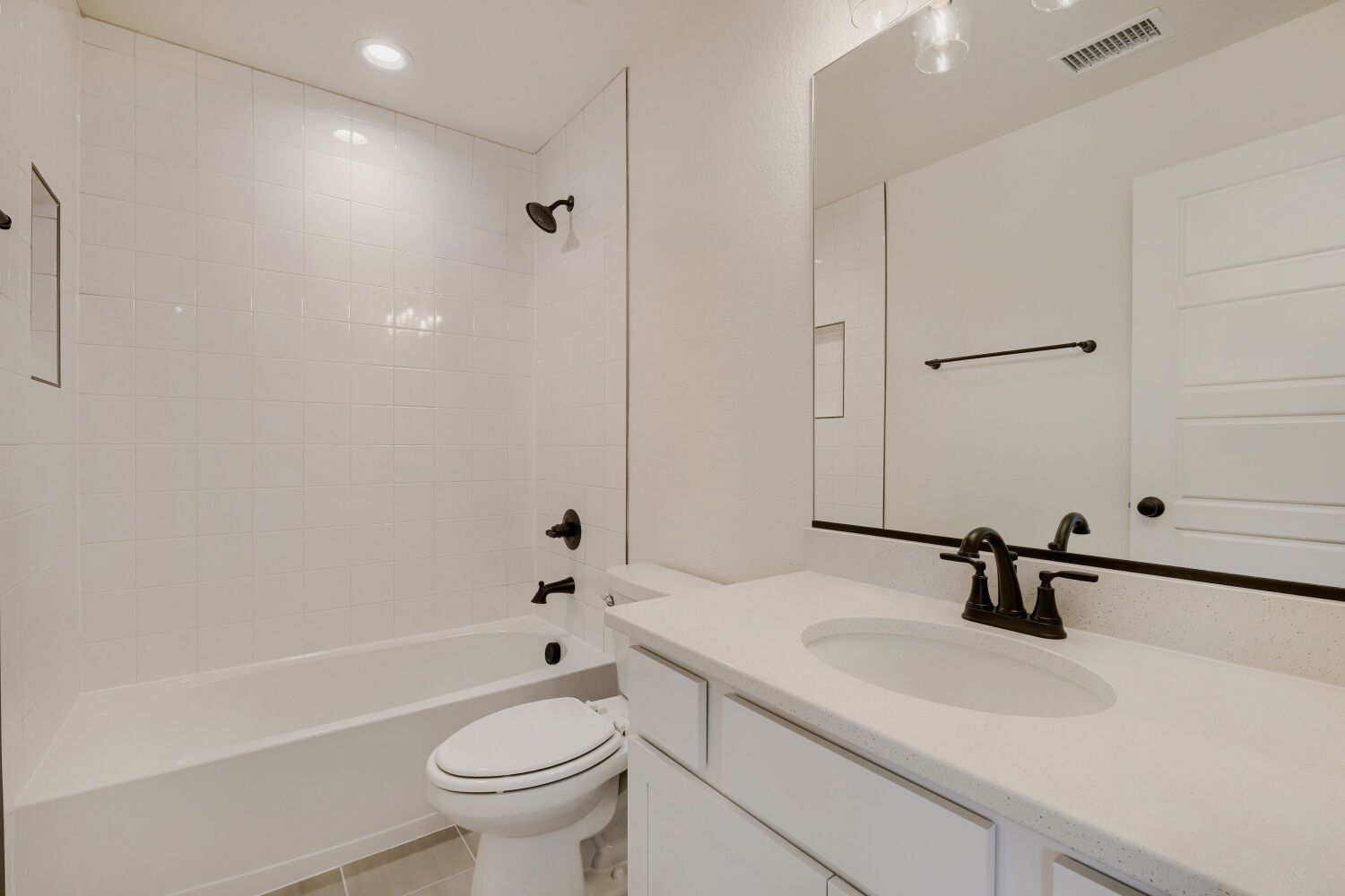 7927 School House - Full Bathroom