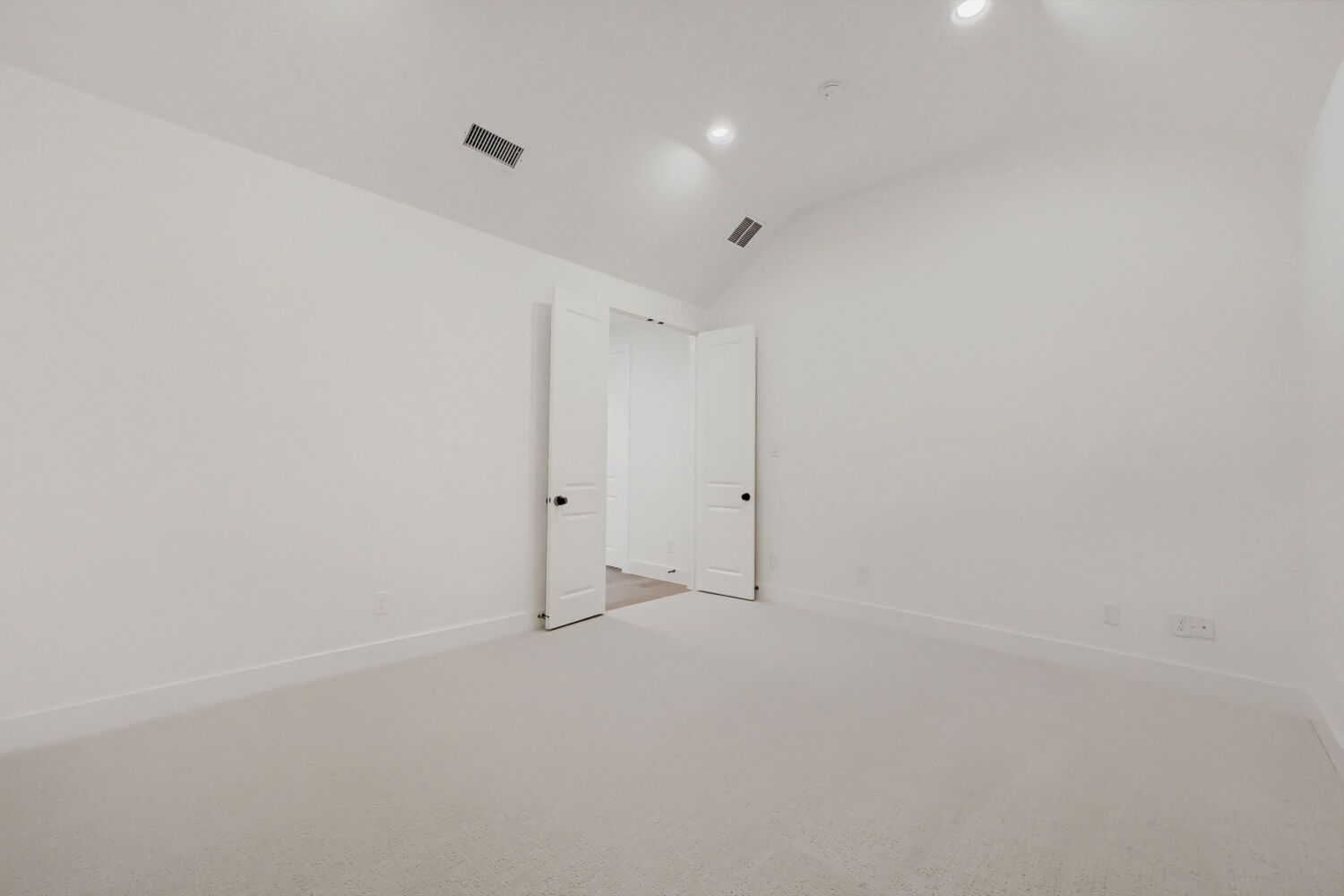 501 Splitrock - Media Room