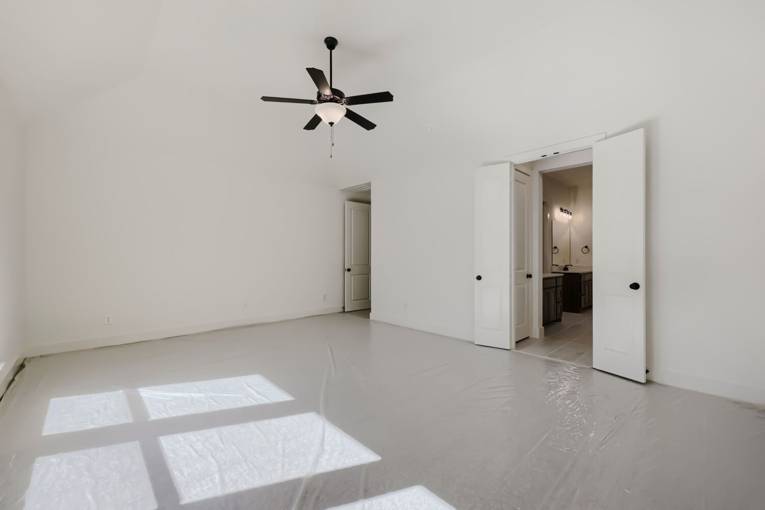 1811 Flowerfield - Primary Bedroom