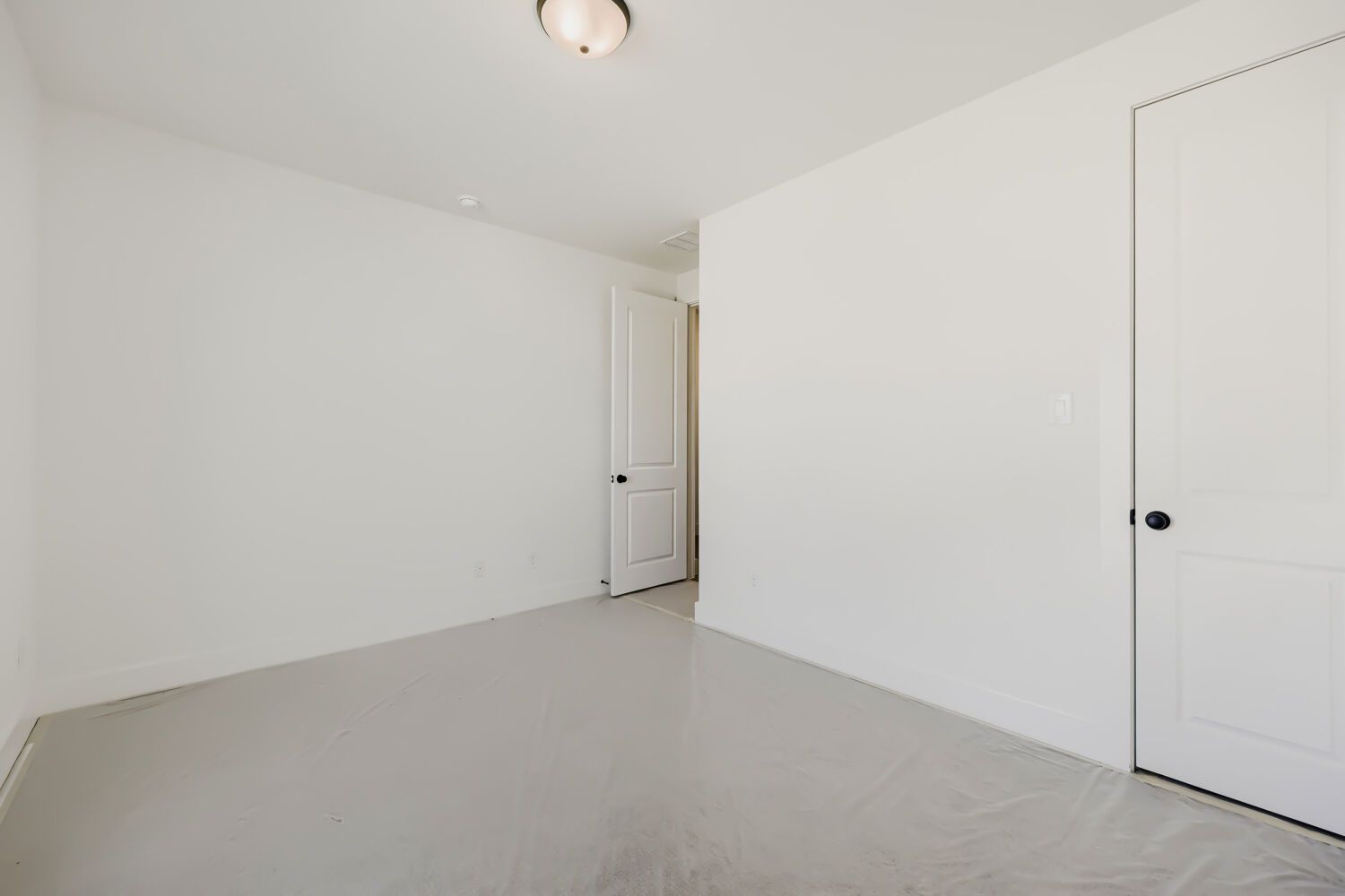 1813 Flowerfield - Bedroom