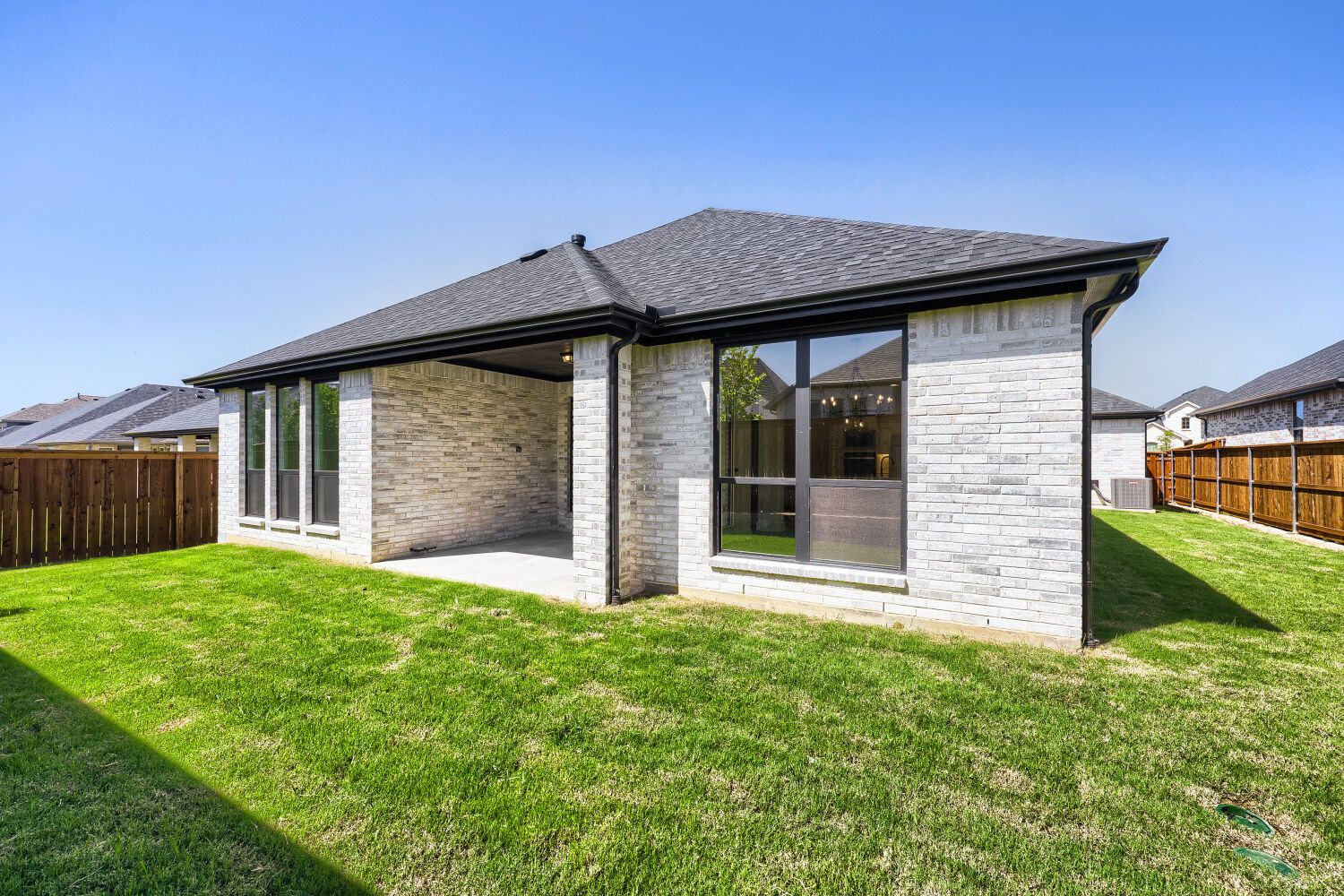 1813 Flowerfield - Rear Exterior