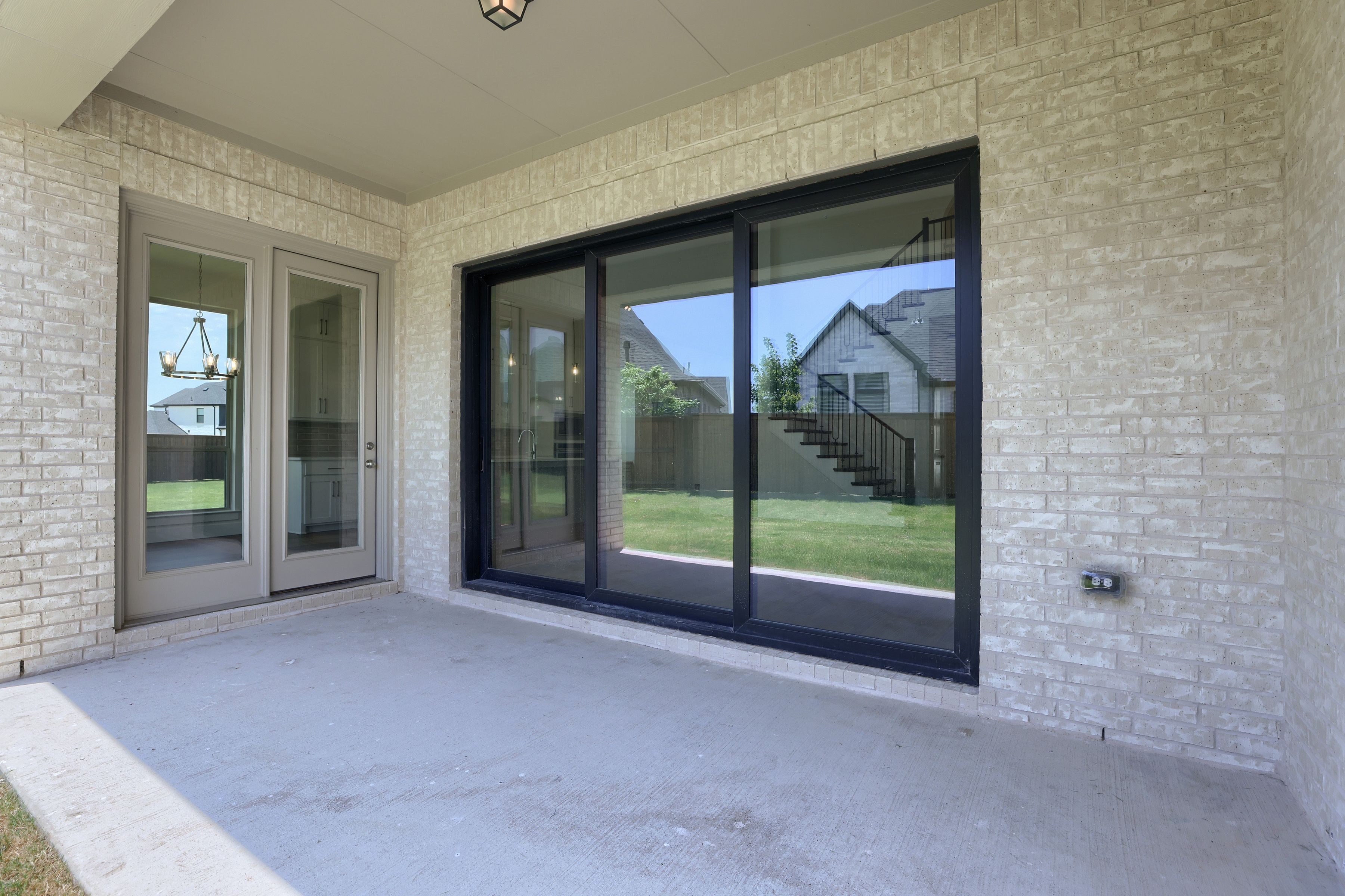 4124 Trellis - Patio
