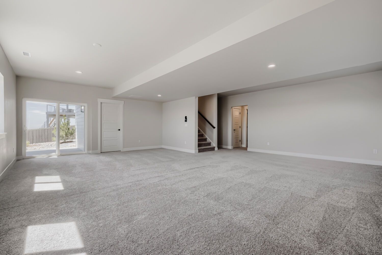 8135 Pennydale - Rec Room
