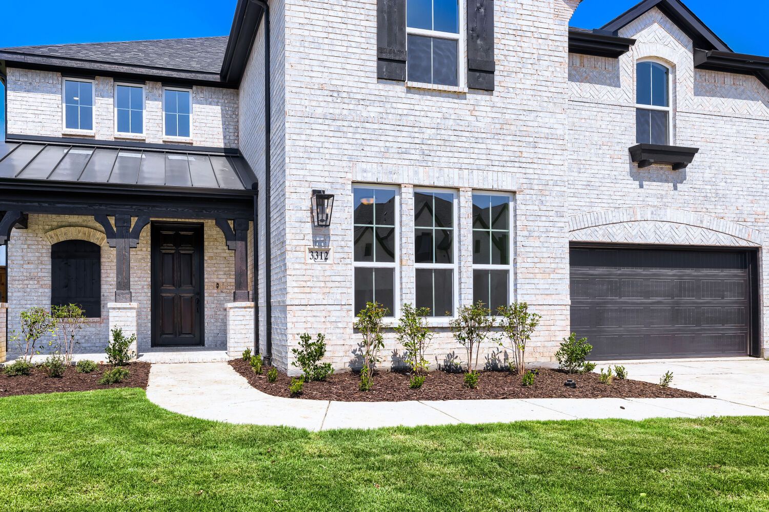 3312 Santolina - Front Entryway