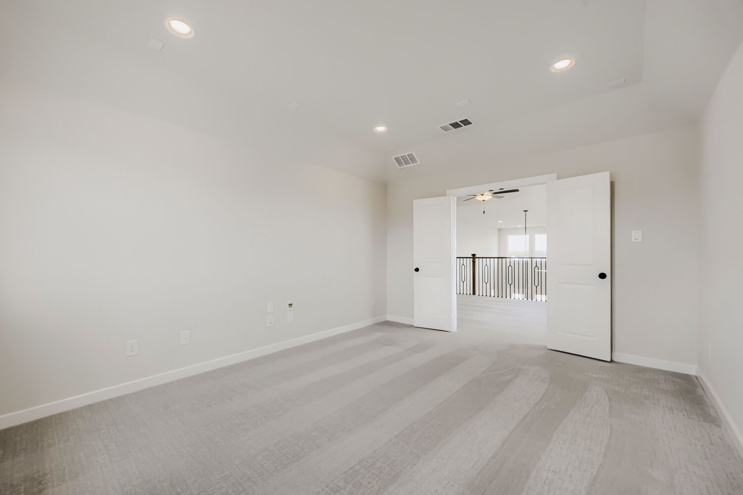 8913 Chestnut - Game Room