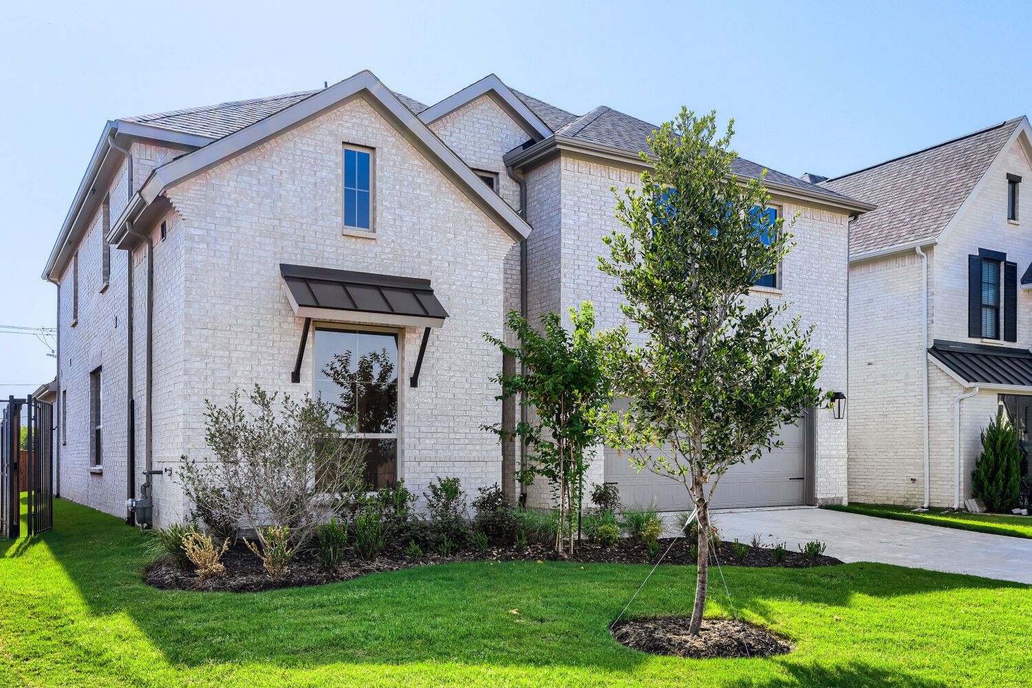 189 Enclave - Front Elevation