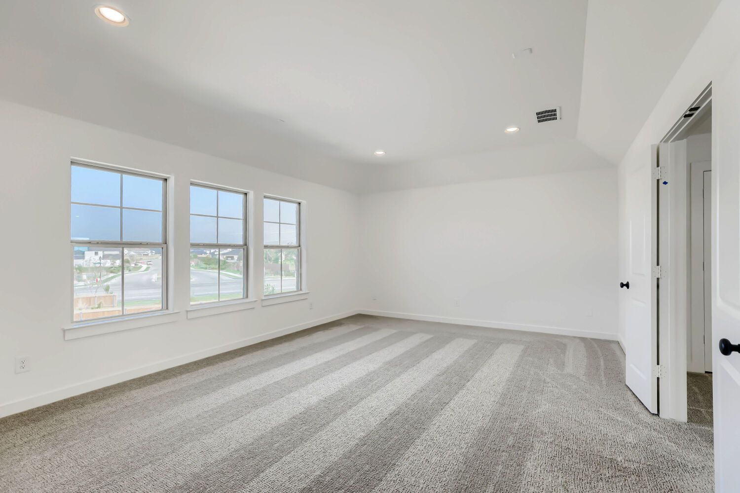 189 Enclave - Game Room