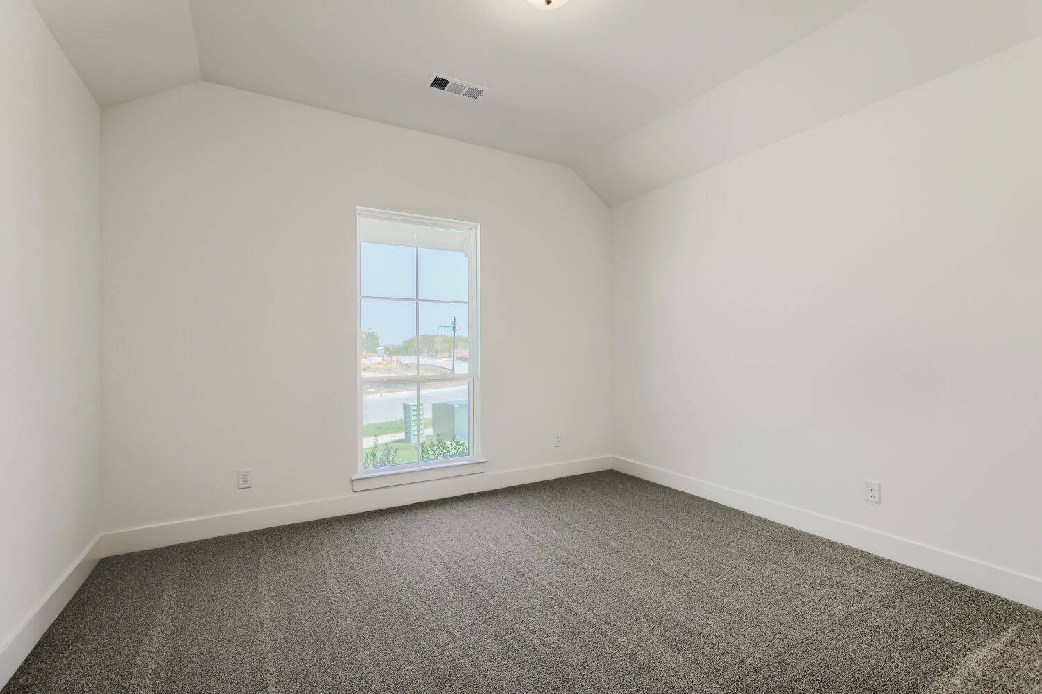 2617 Grinnel - Bedroom