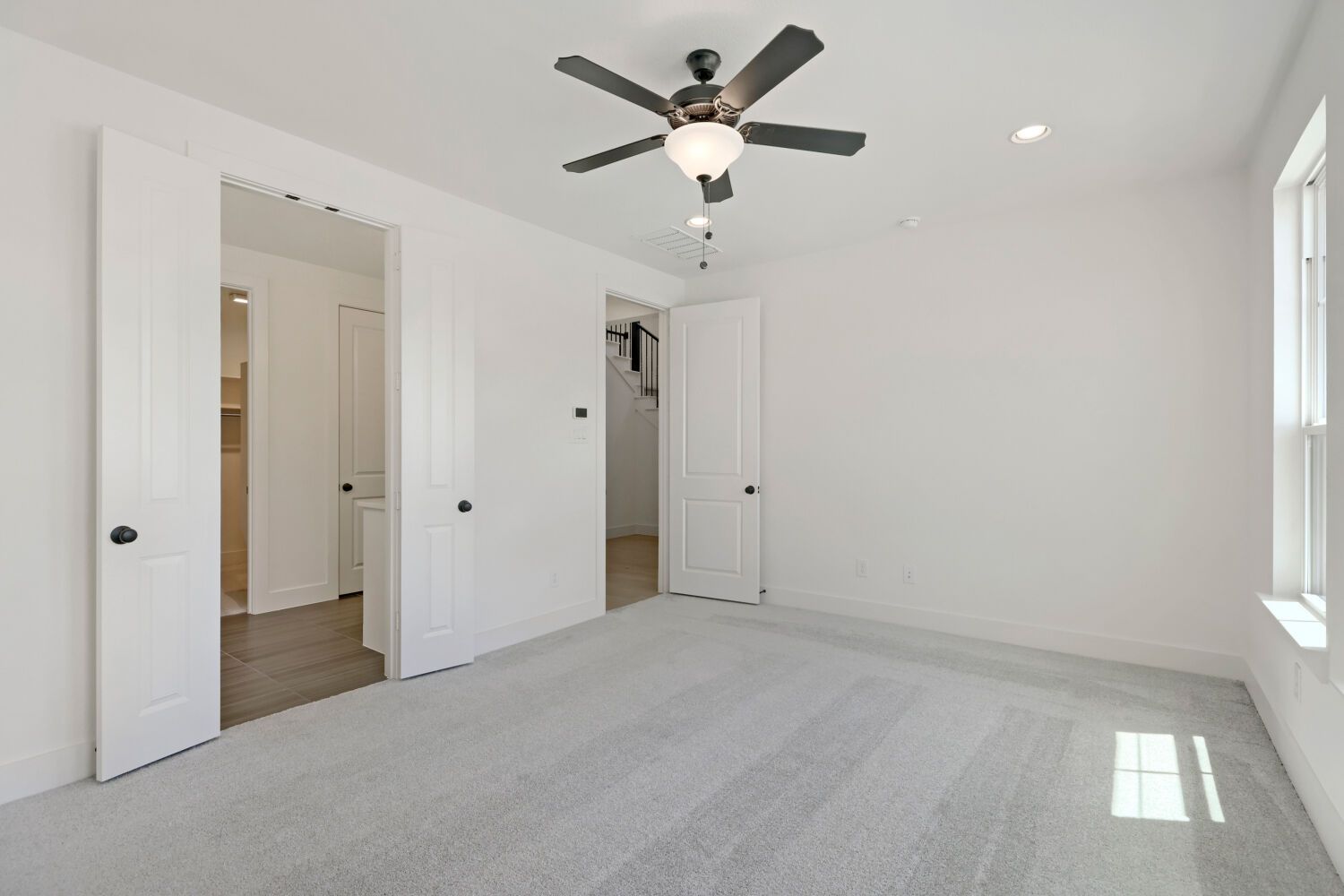 1612 Ramble - Primary Bedroom