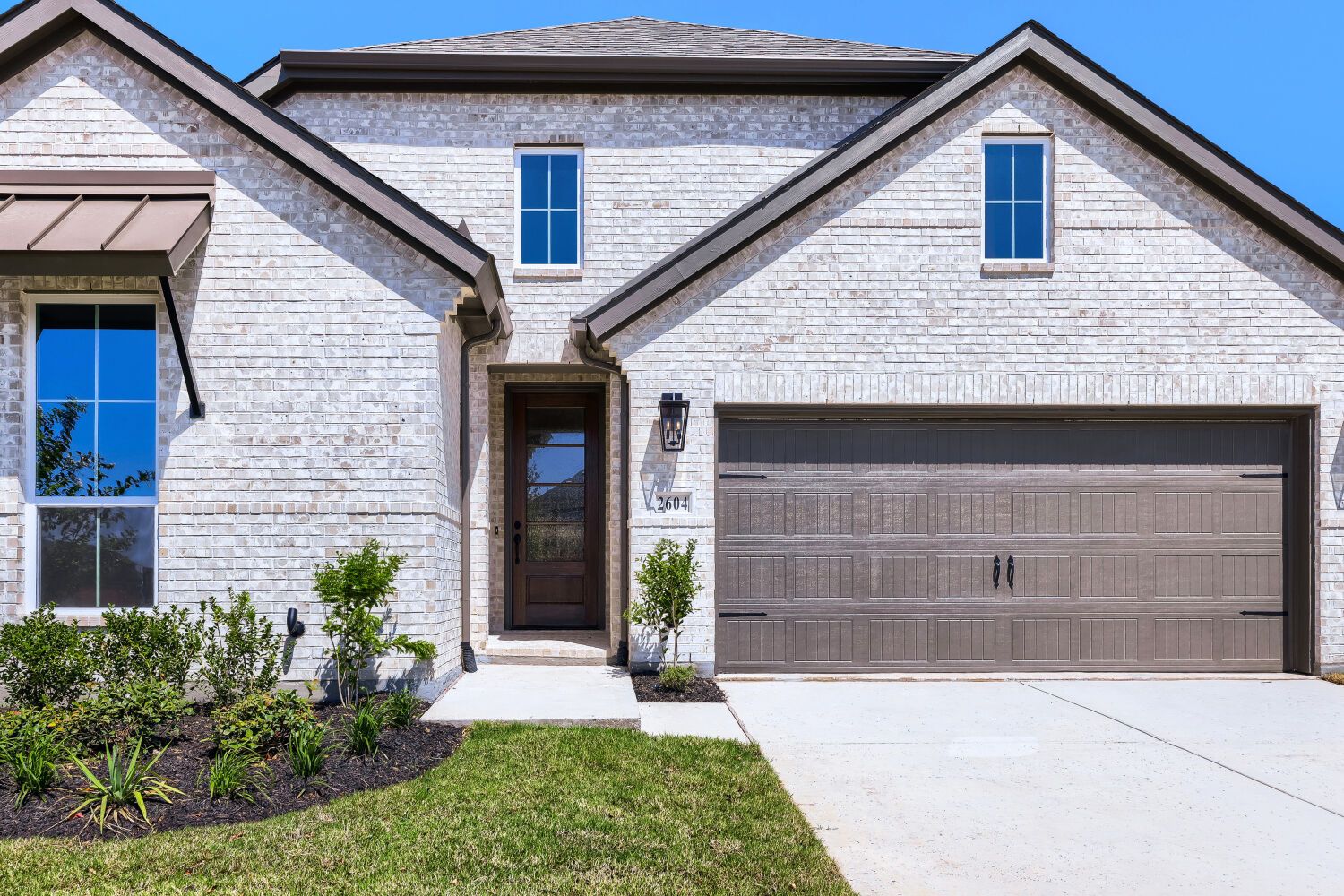2604 Grinnel - Front Entryway