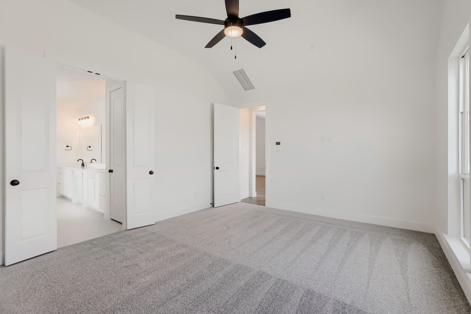 2604 Grinnel - Primary Bedroom