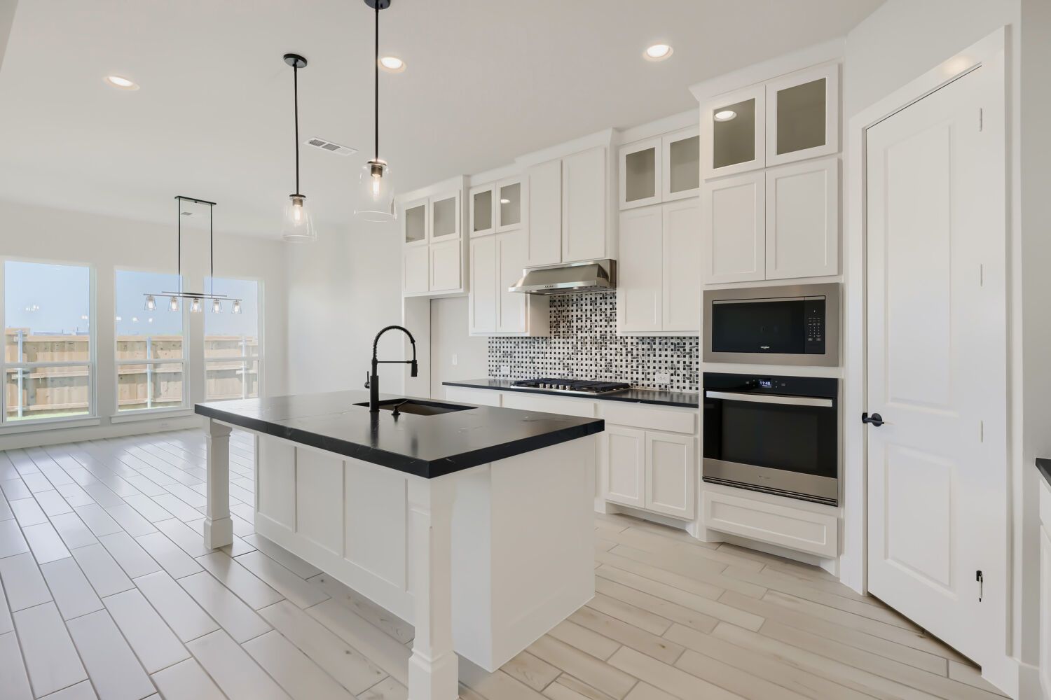 2105 Ten Mile Creek Court - Kitchen