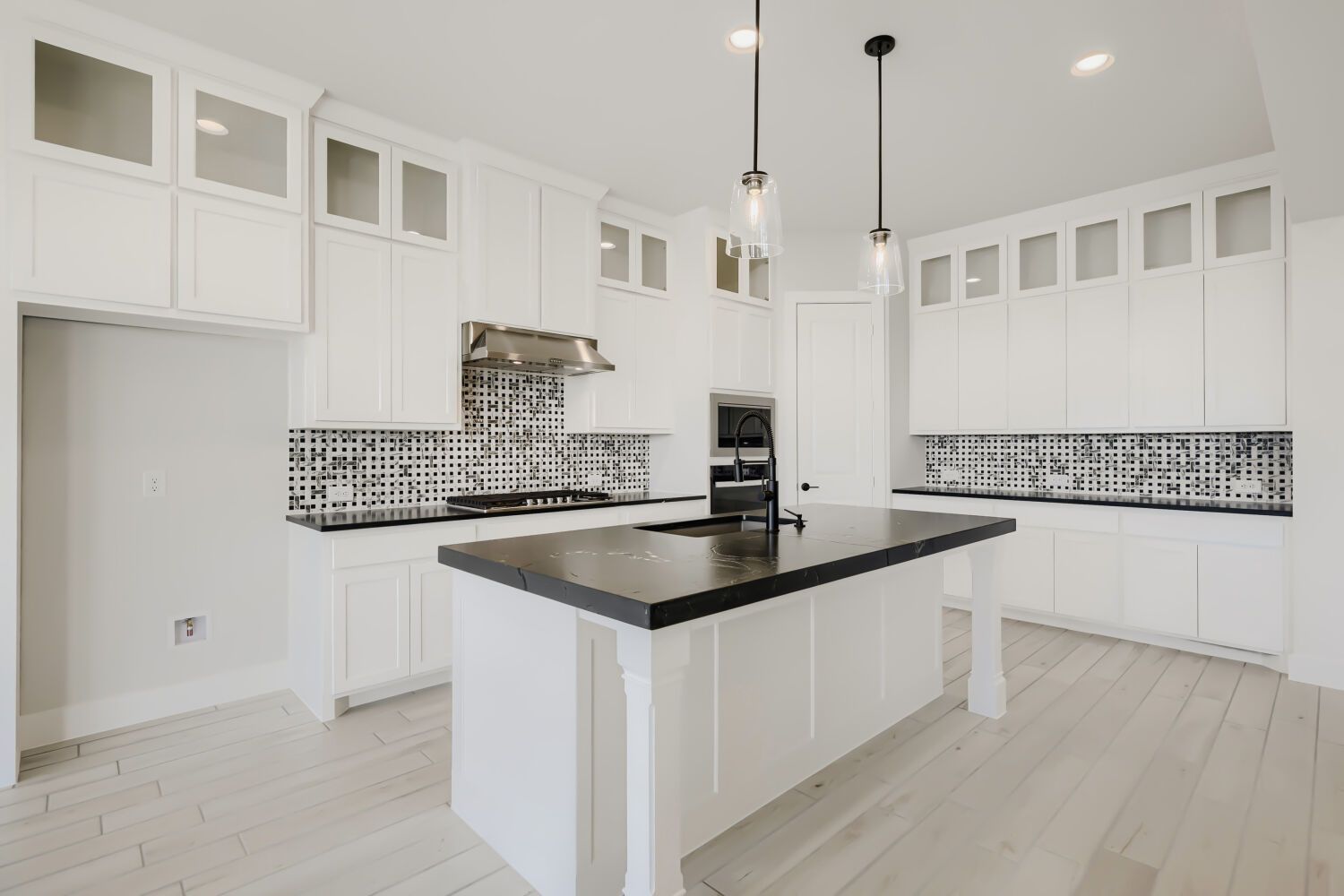 2105 Ten Mile Creek Court - Kitchen