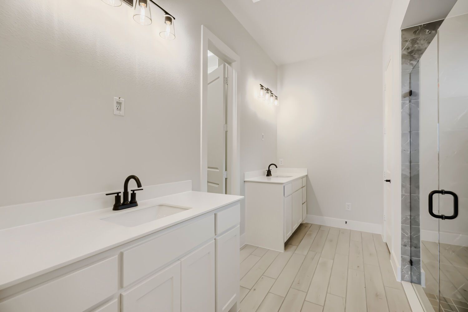 2105 Ten Mile Creek Court - Primary Bathroom