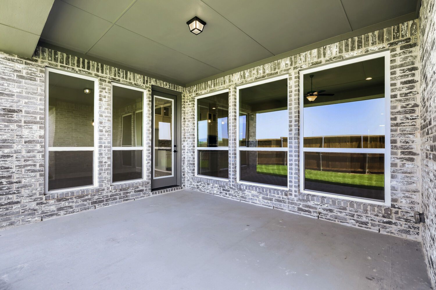 2105 Ten Mile Creek Court - Patio