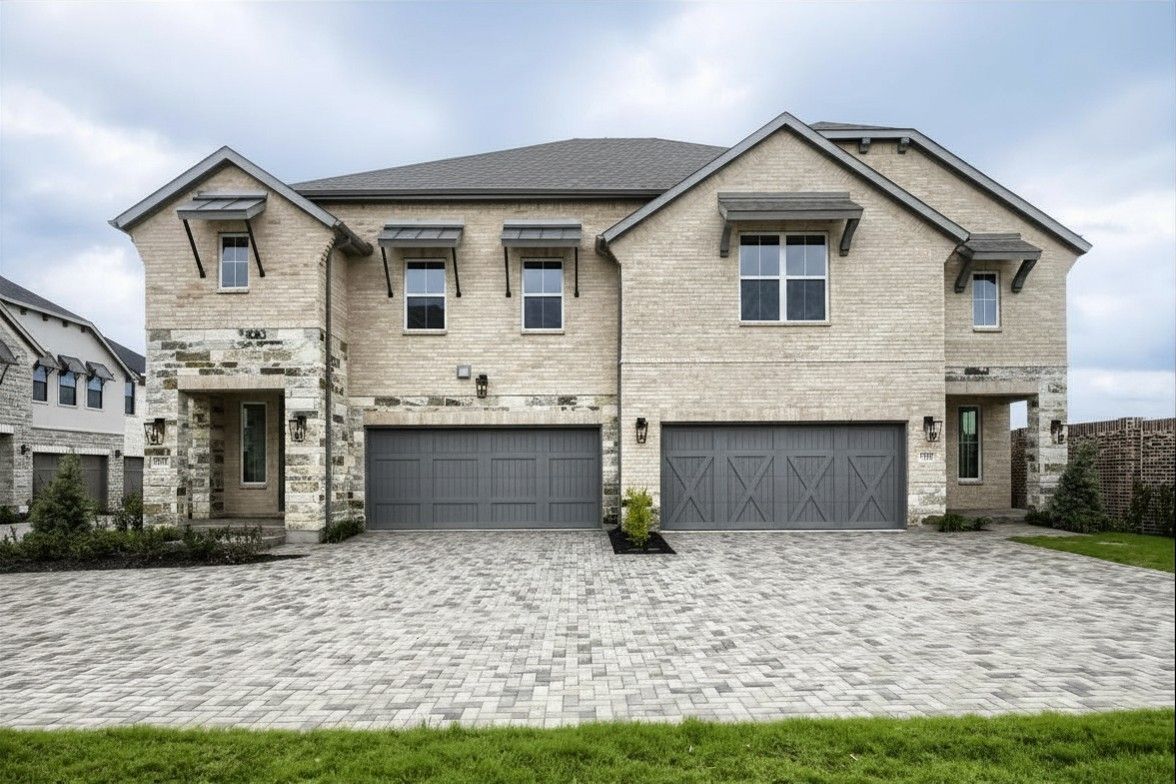 3241 Vaquero - Front Elevation
