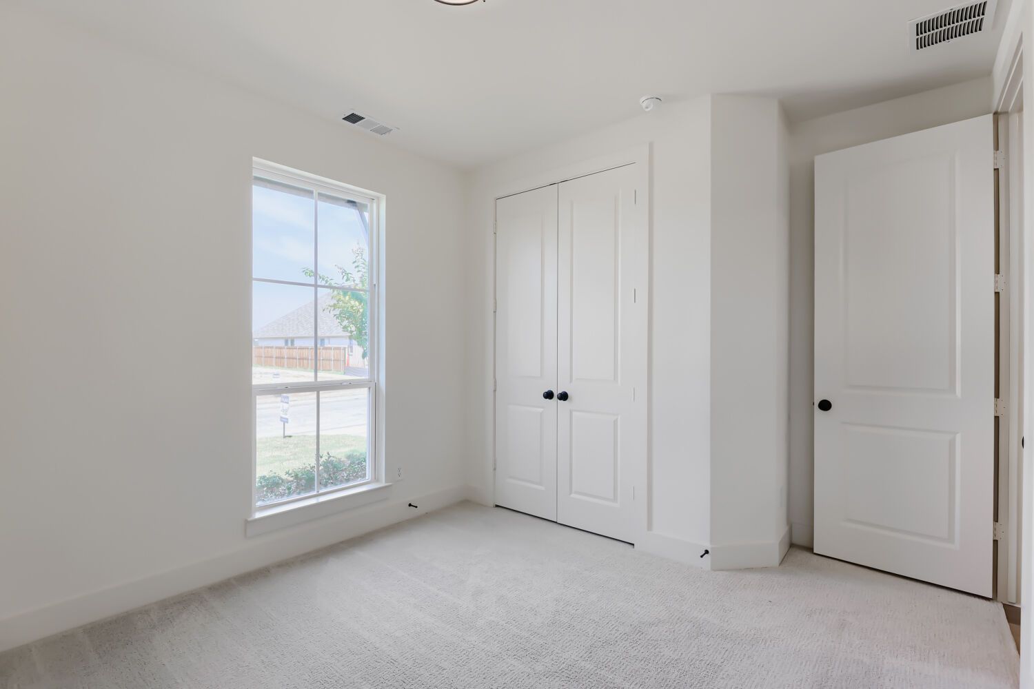 109 Enclave - Bedroom