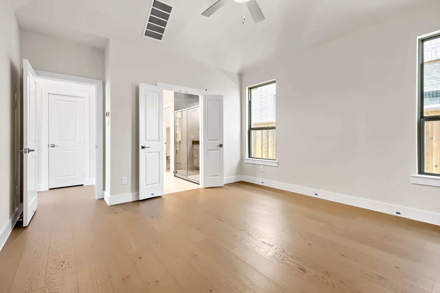 Plan 1450 Representative Photo - Main Bedroom
