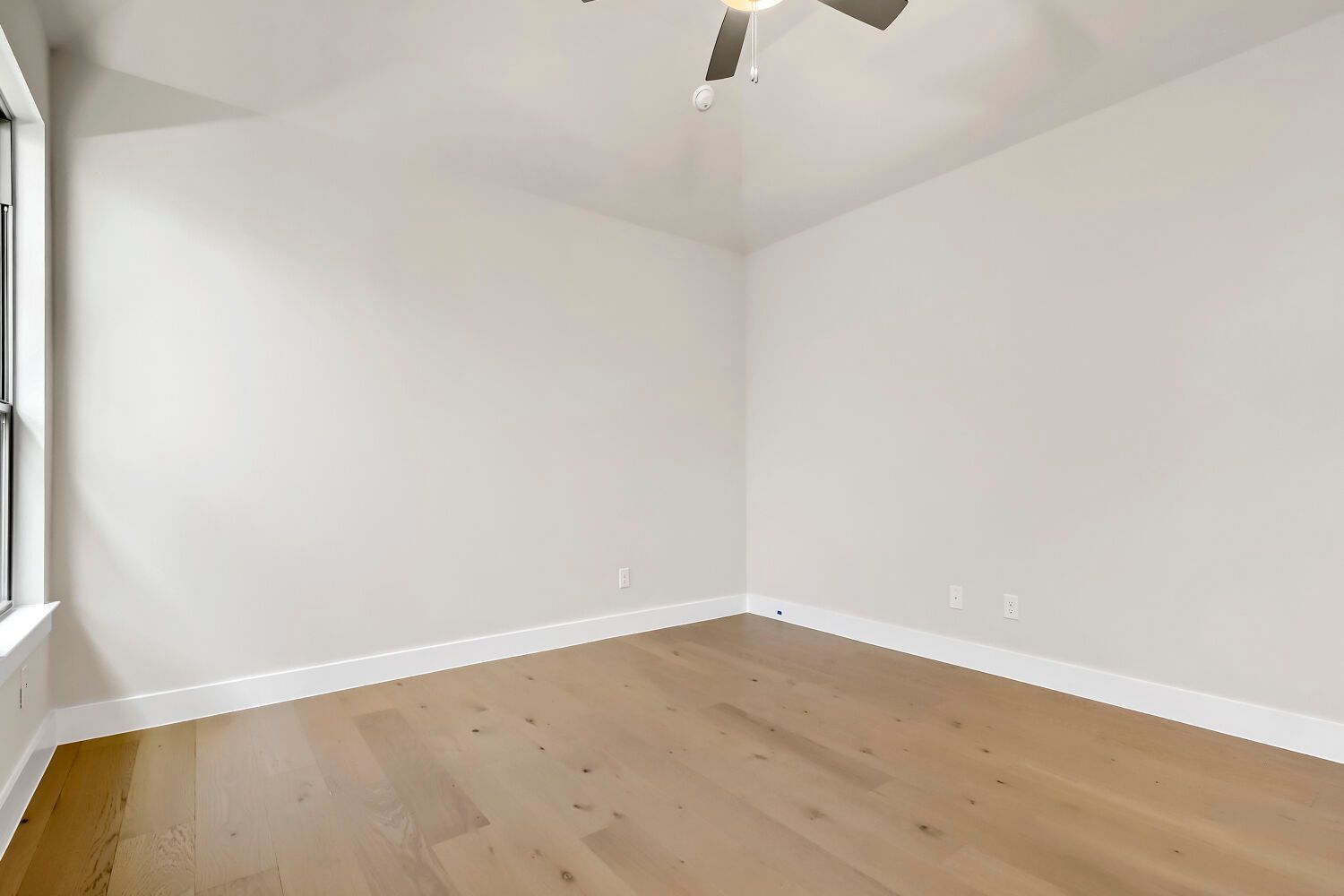 Plan 1450 Representative Photo - Bedroom