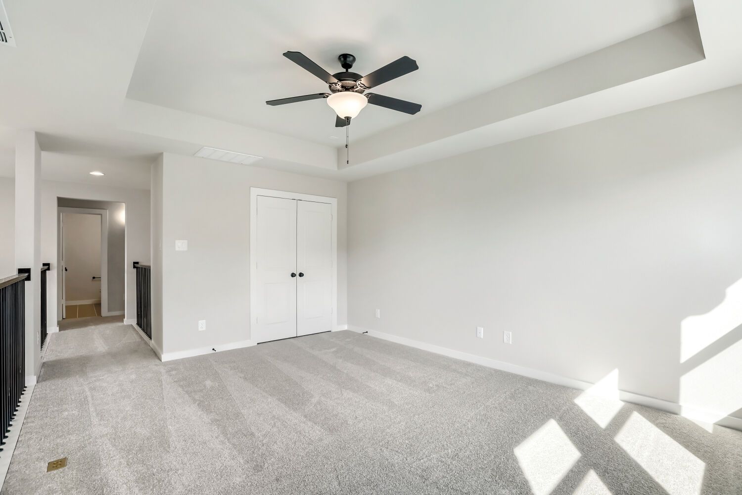 2613 Grinnel - Game Room