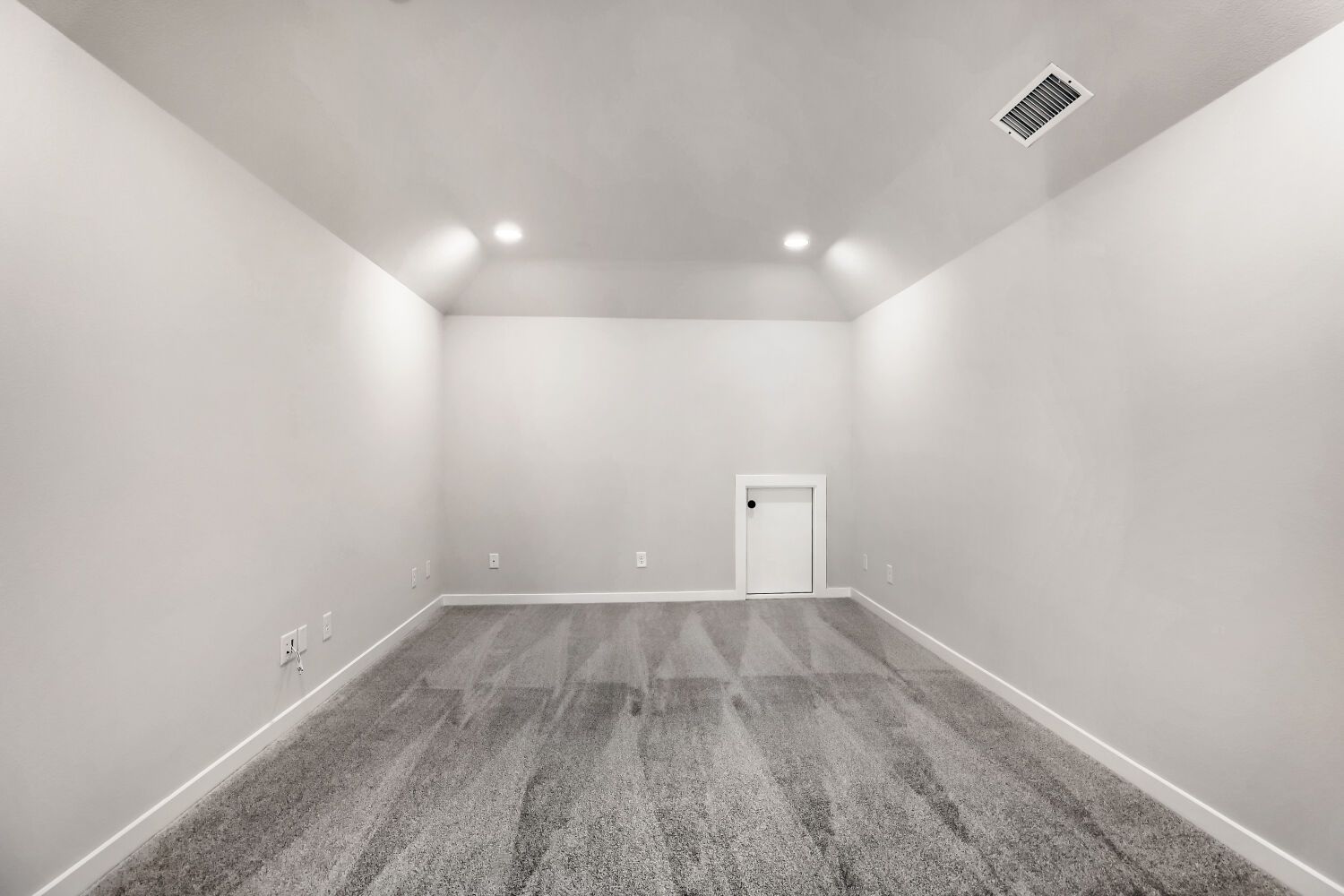 2613 Grinnel - Media Room