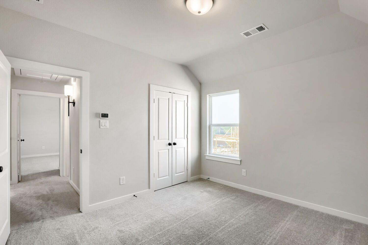 2613 Grinnel - Bedroom