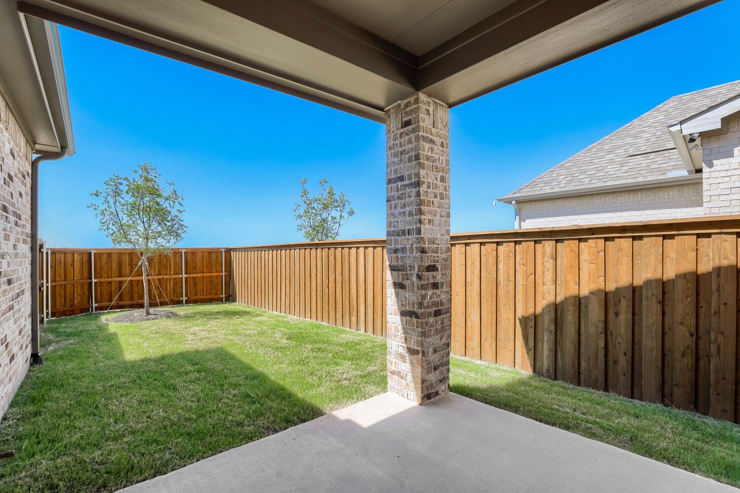 3816 Stars - Patio