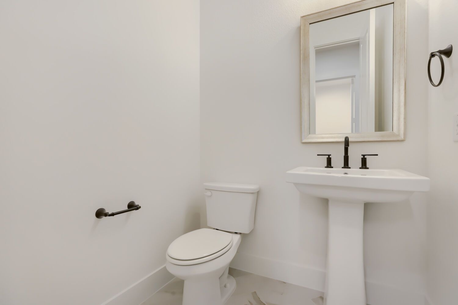 4025 Trellis - Powder Bathroom
