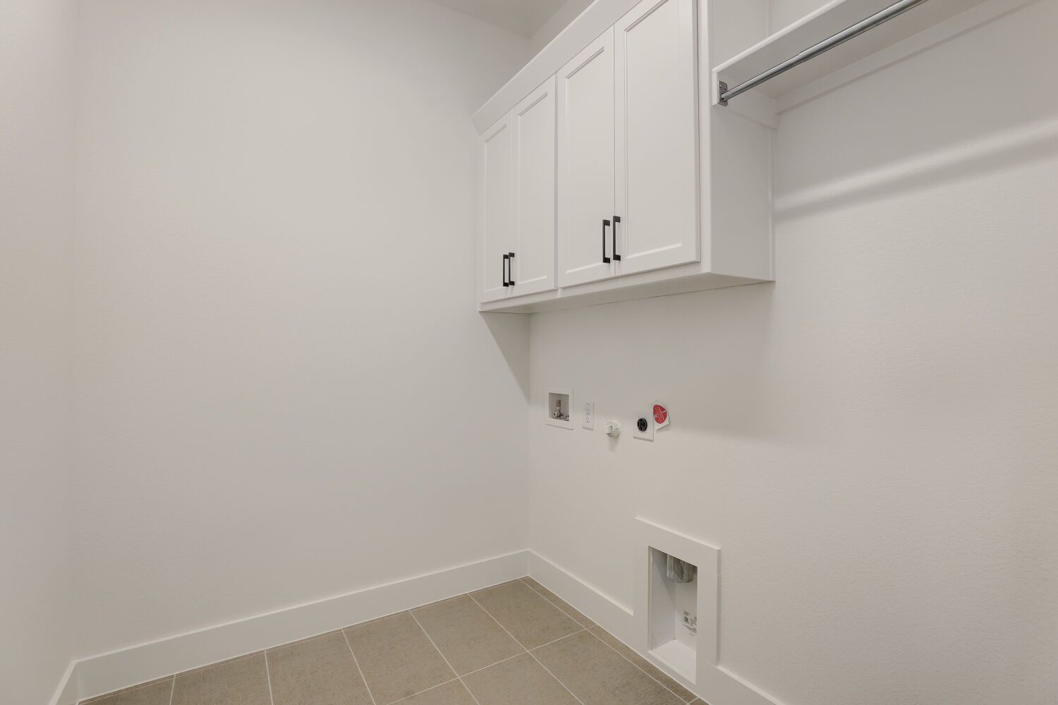 4025 Trellis - Laundry Room