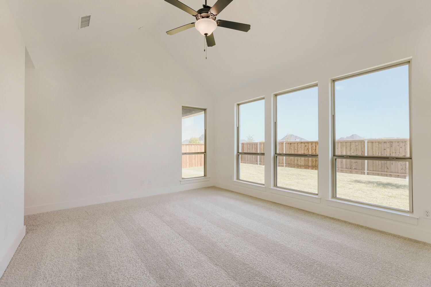 4308 Double Diamond - Primary Bedroom