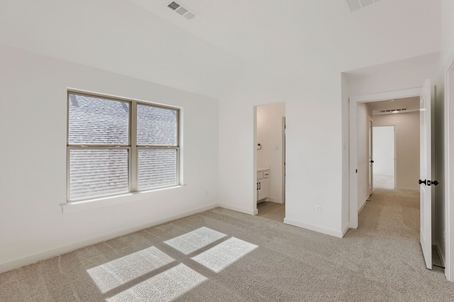 4308 Double Diamond - Bedroom