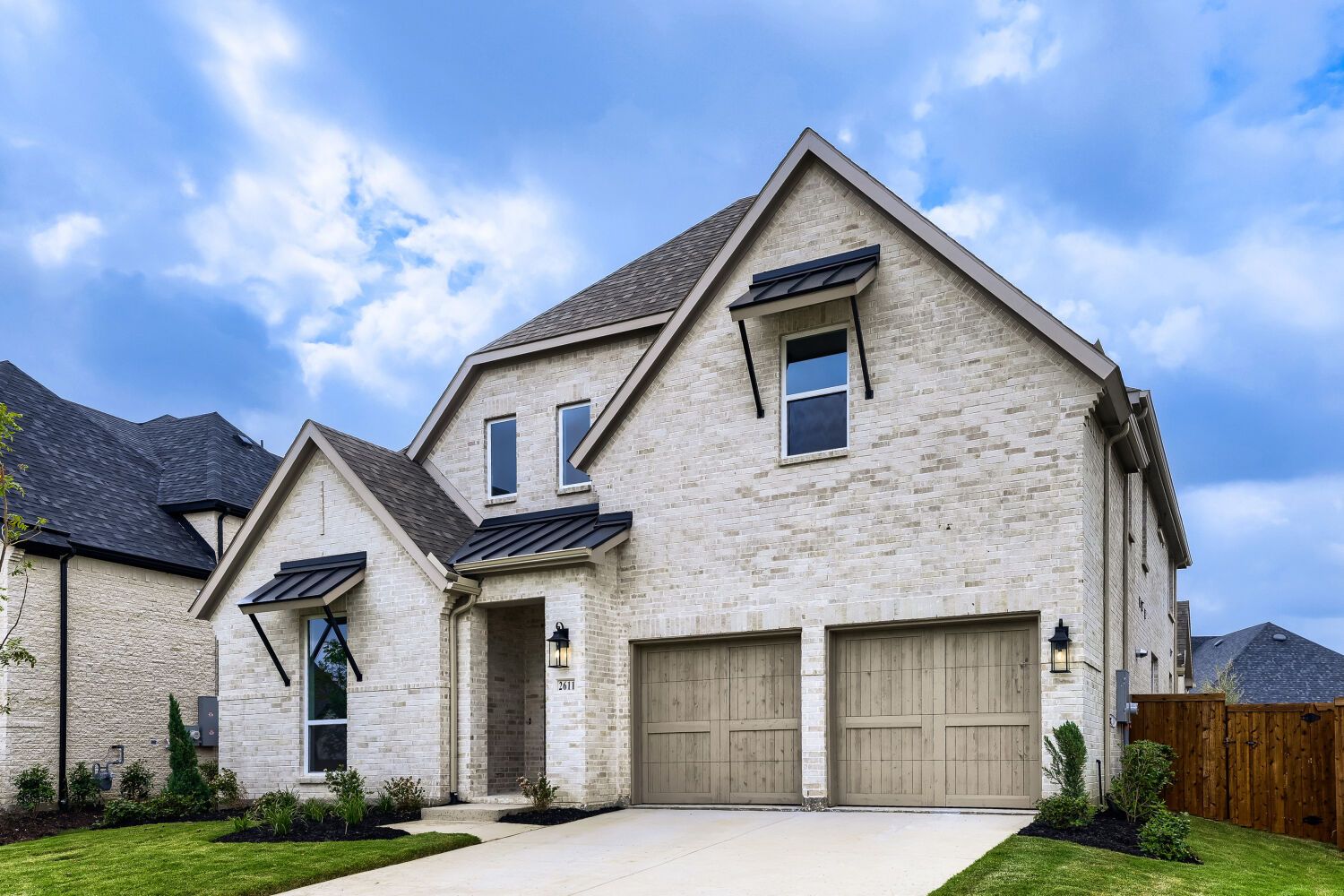 2611 Acie - Front Elevation