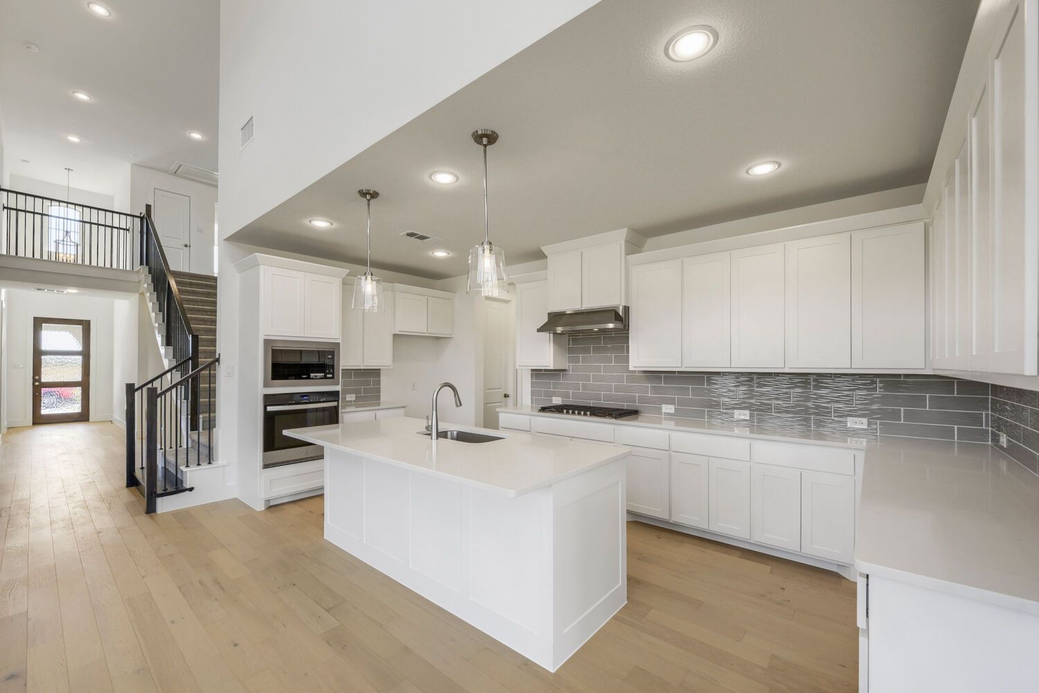 11529 Vesper - Kitchen