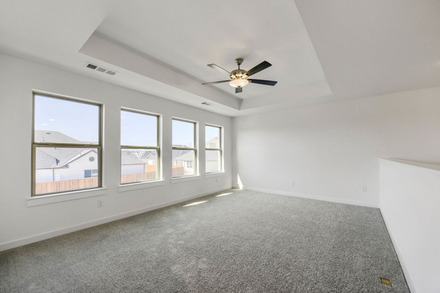 11529 Vesper - Game Room