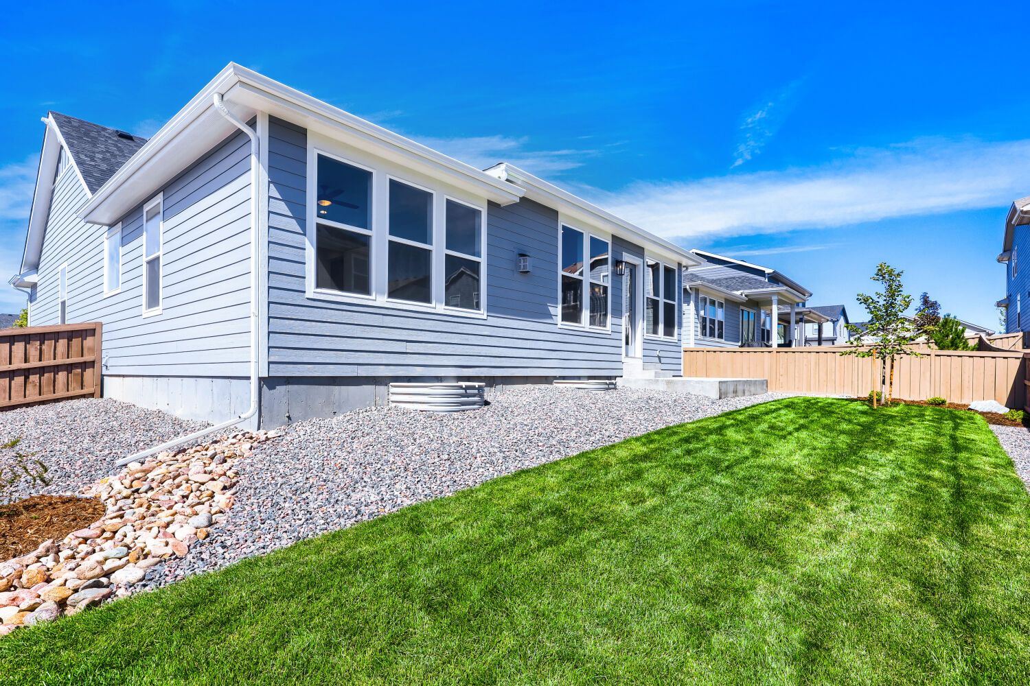 7918 Polson - Rear Exterior