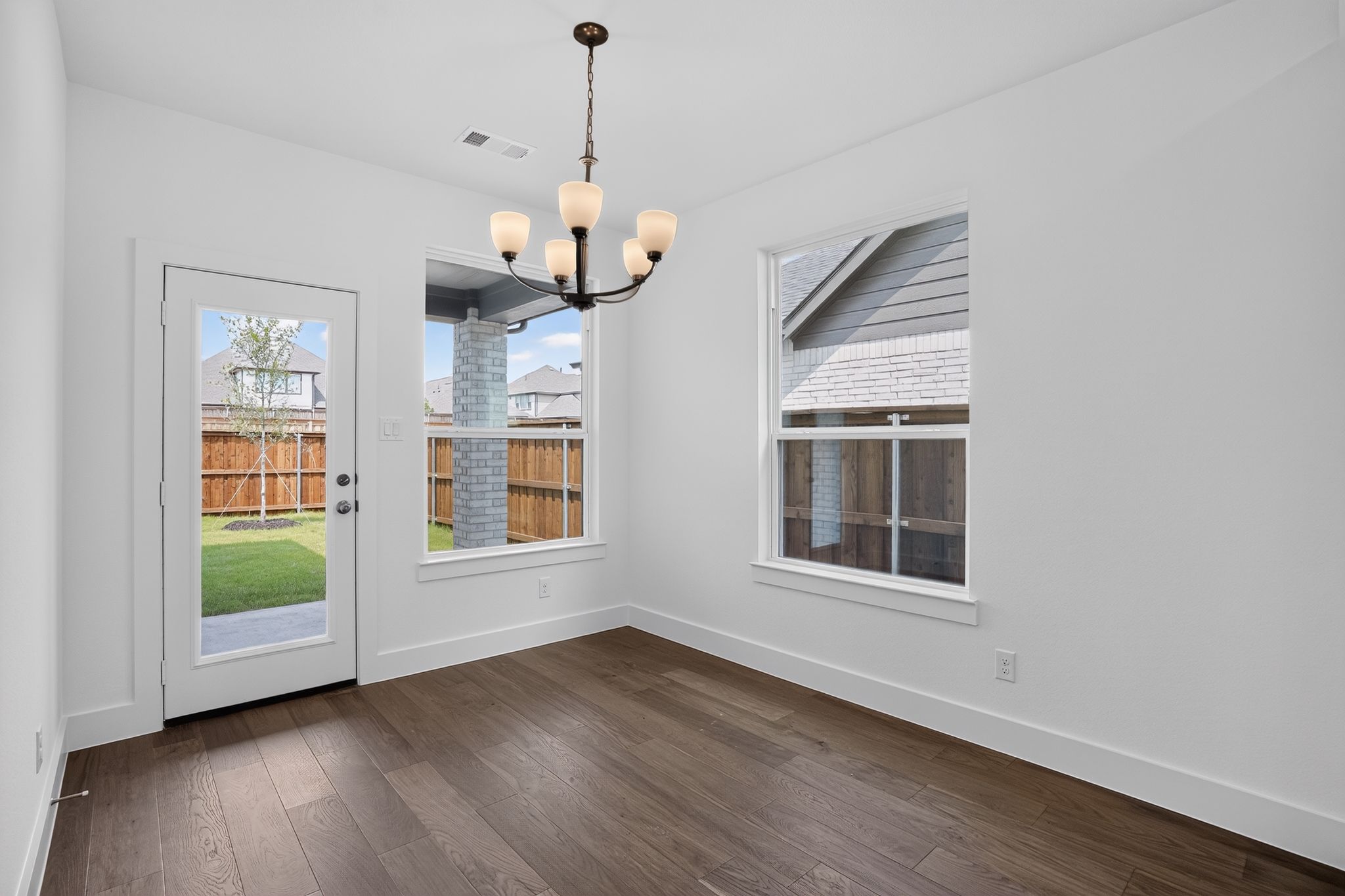 1704 Truro - Dining Area