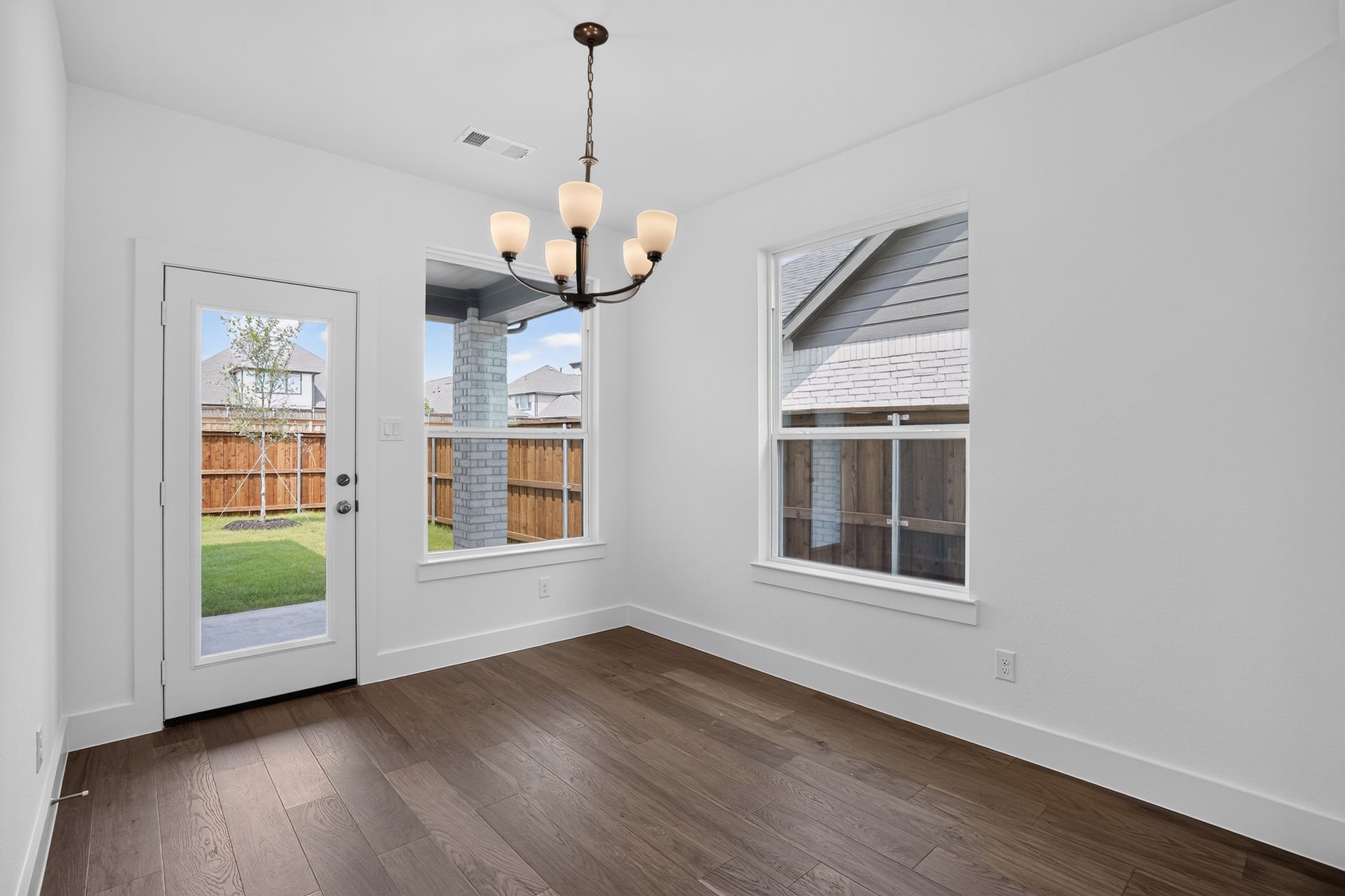 1704 Truro - Dining Area