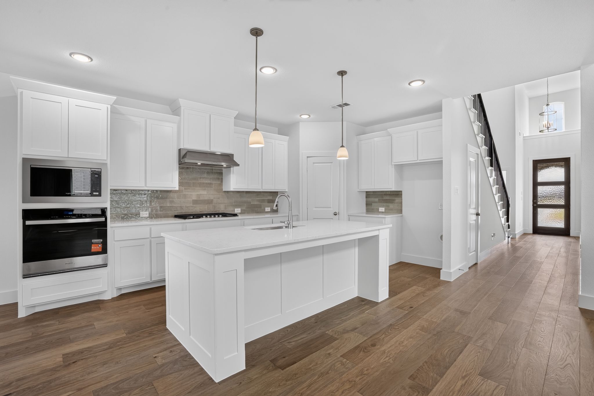 1704 Truro - Kitchen